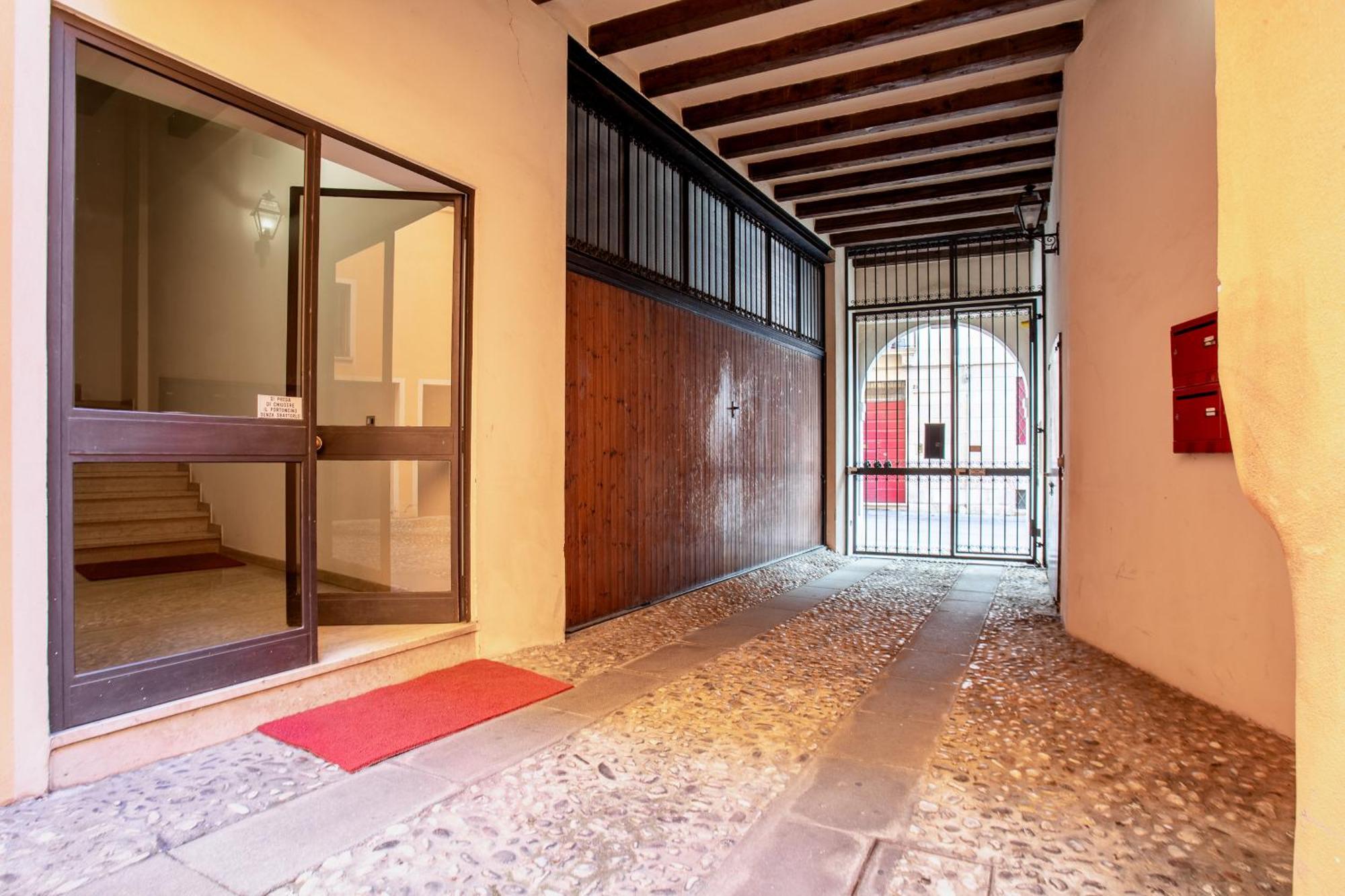 San Faustino Central Apartment Βιτσέντζα Εξωτερικό φωτογραφία